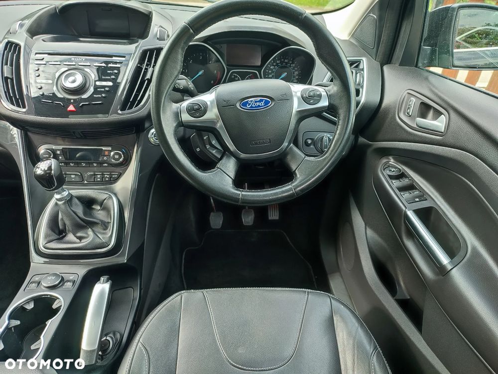 Ford Kuga 2.0 TDCi 4x4 Titanium - 21