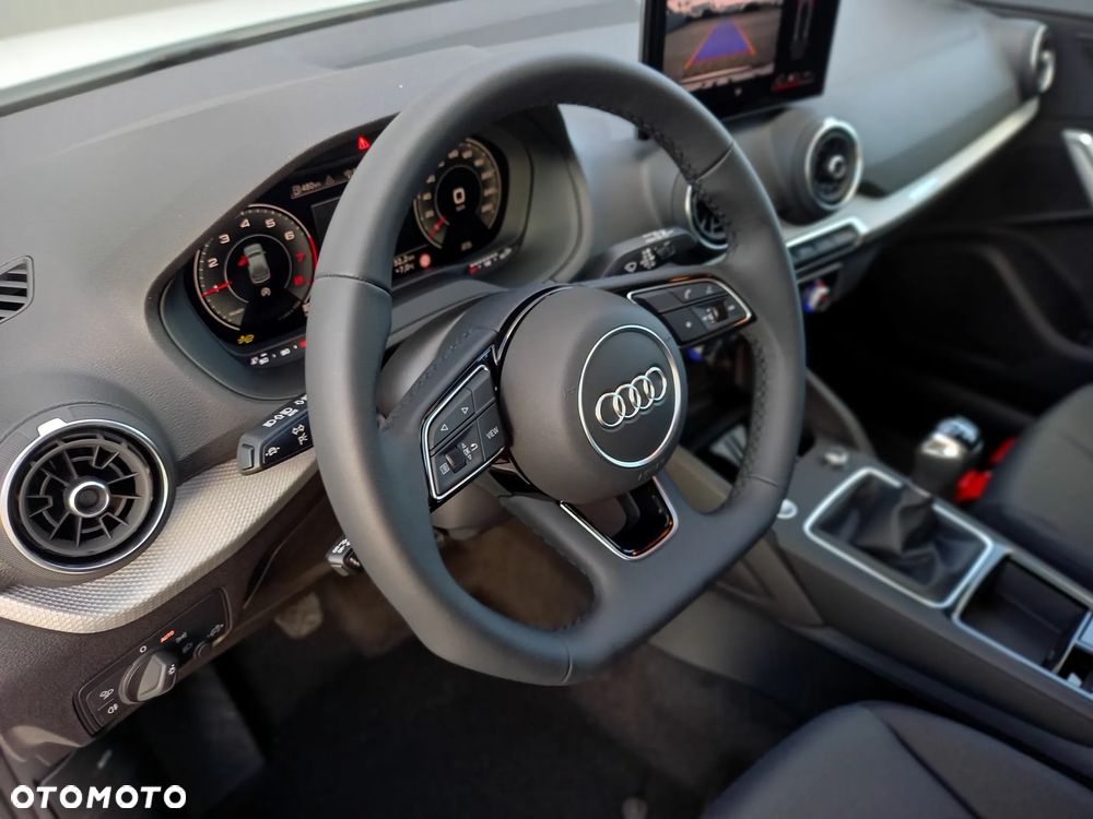 Audi Q2 - 10
