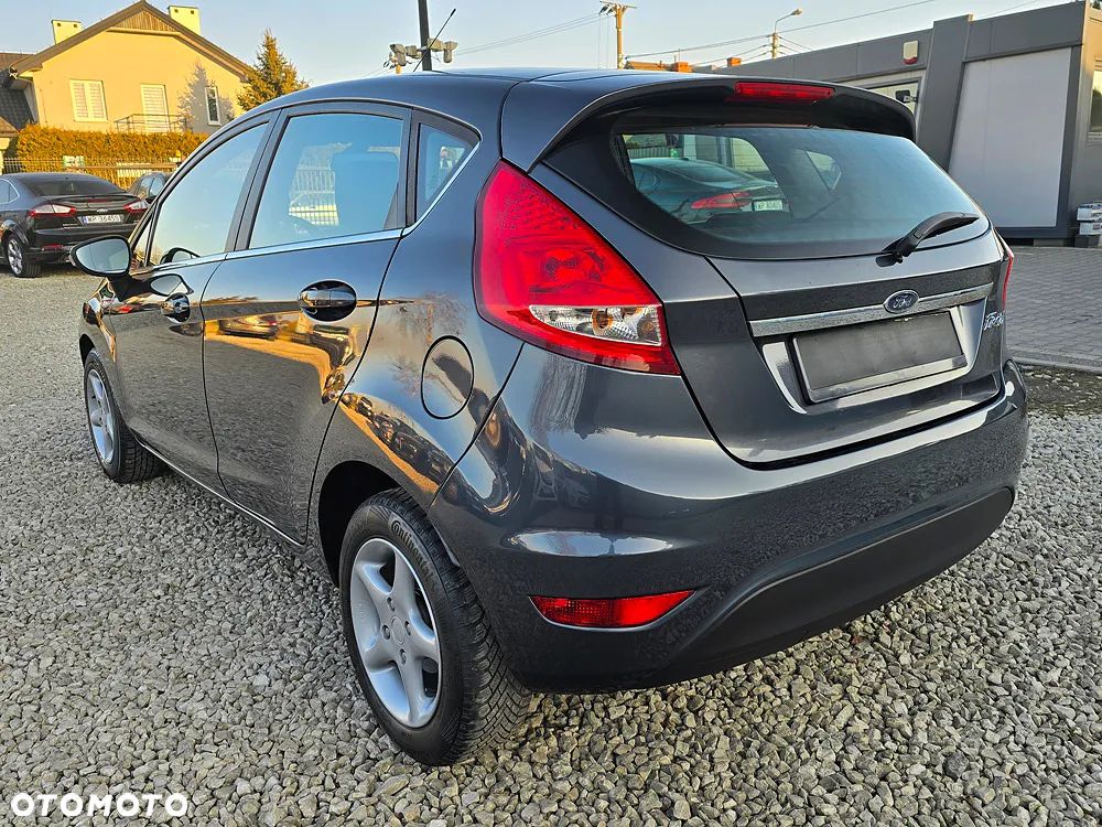 Ford Fiesta 1.4 Titanium - 8