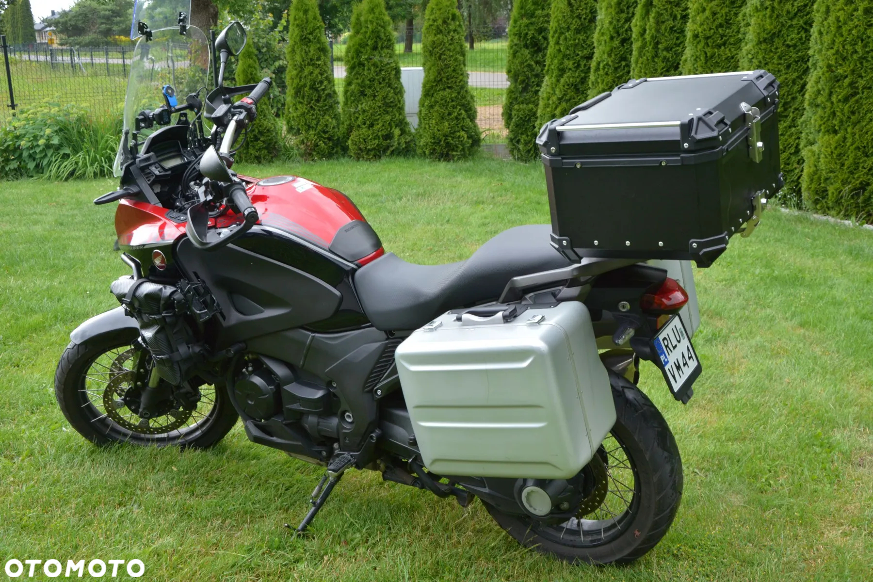 Honda VFR - 8