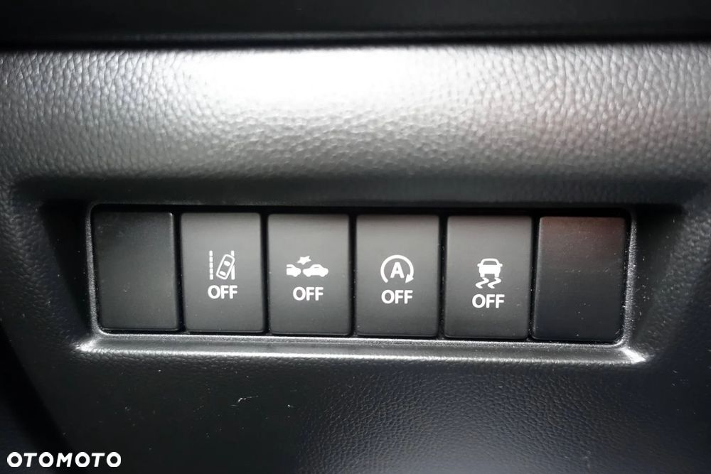 Suzuki Swift 1.2 Dualjet Hybrid Allgrip Comfort - 34