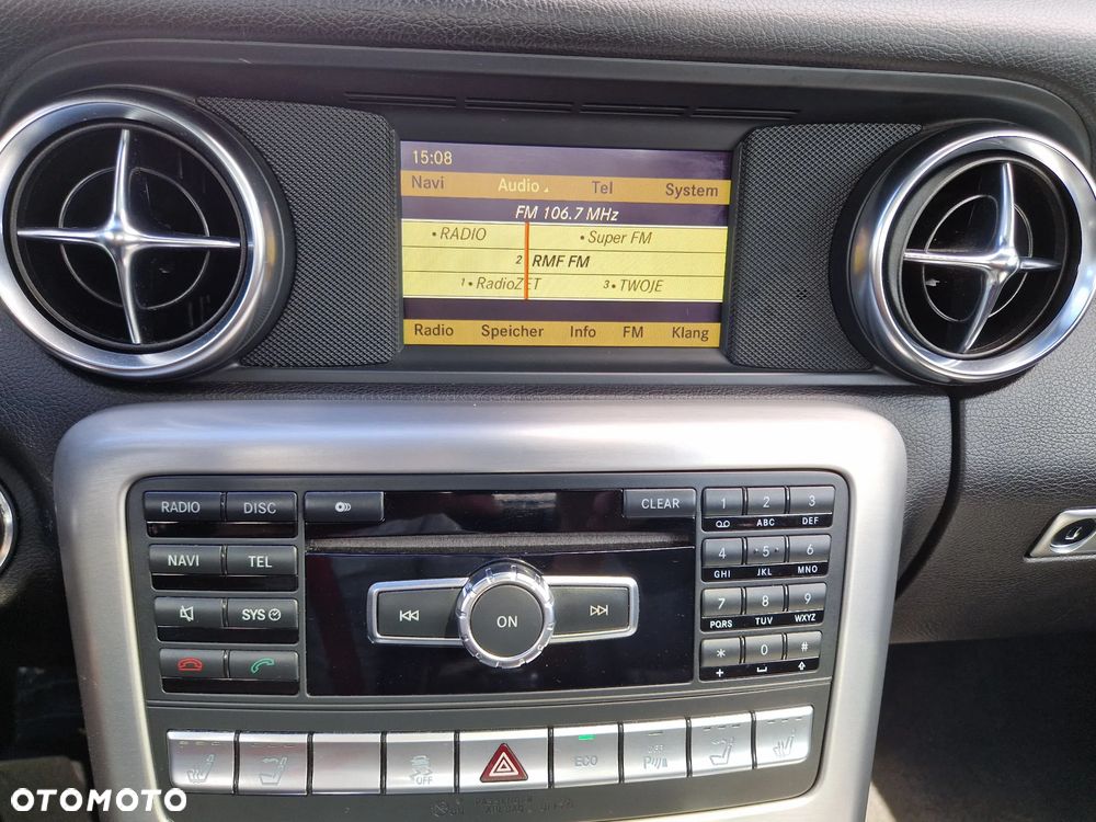 Mercedes-Benz SLK 200 BlueEFFICIENCY Roadster pur - 27