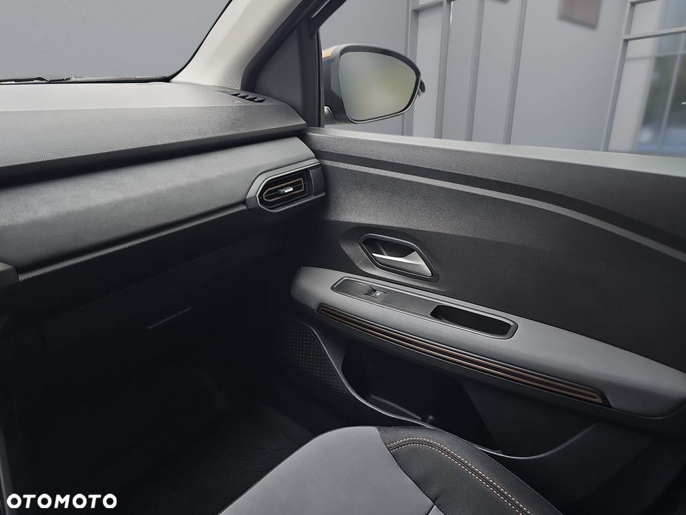 Dacia Jogger 1.0 TCe Extreme+ 7os - 14