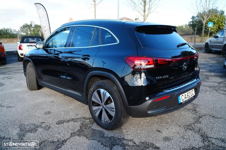 Mercedes-Benz EQA 250 Progressive - 7