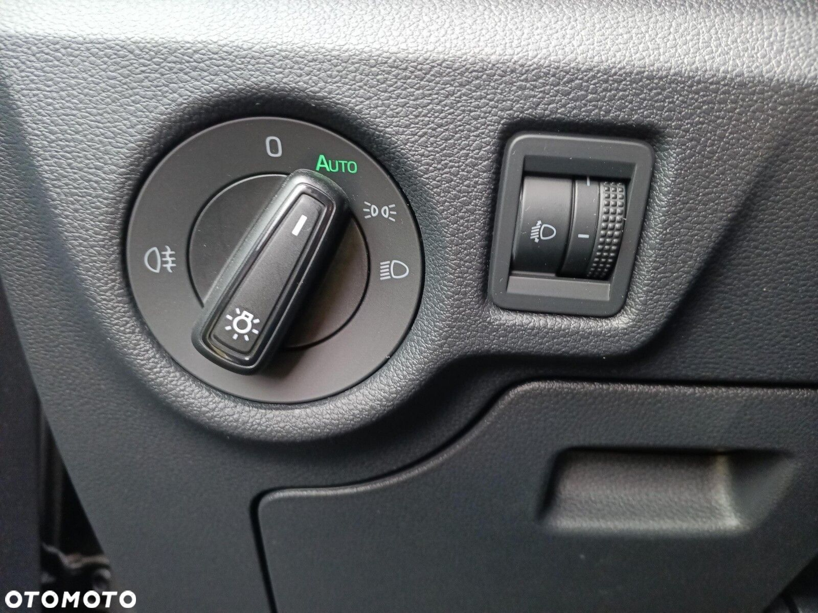 Skoda Kamiq 1.0 TSI Ambition - 14