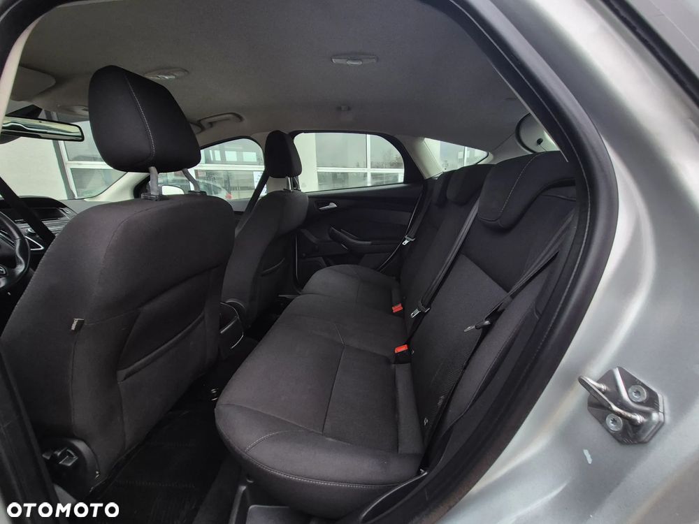 Ford Focus 1.6 TDCi DPF Start-Stopp-System Trend - 9