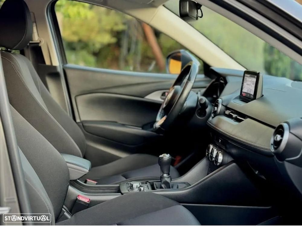 Mazda CX-3 1.8 Sky.Excellence Navi - 13