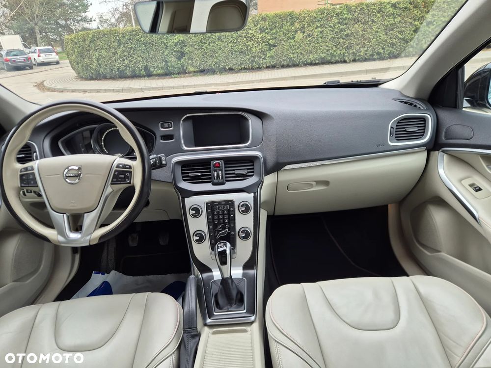 Volvo V40 Cross Country D2 Ocean Race - 15
