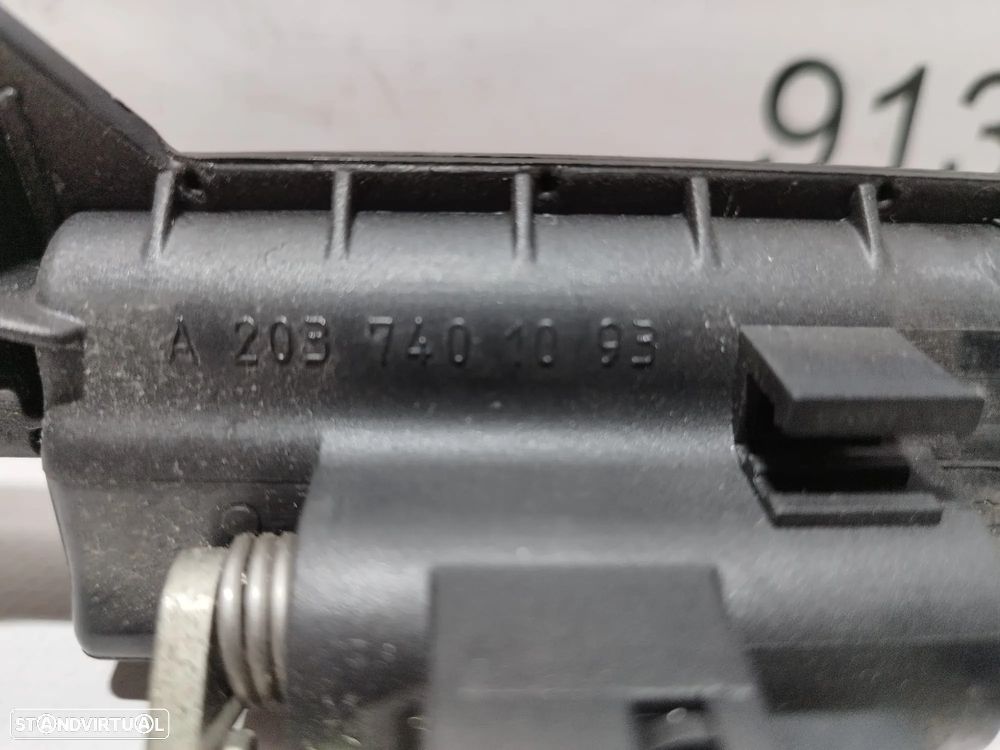 PUXADOR MANETE PORTA MALA MERCEDES CLASSE CLASS C CL203 A2037401093 2037401093 - 3