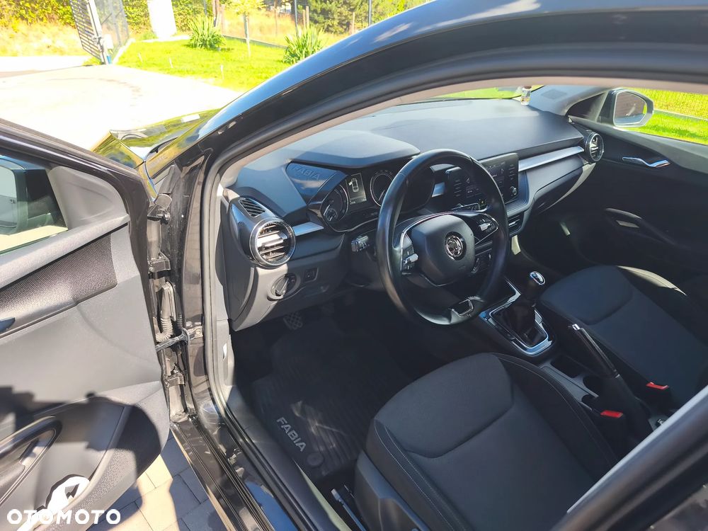 Skoda Fabia 1.0 Ambition - 20