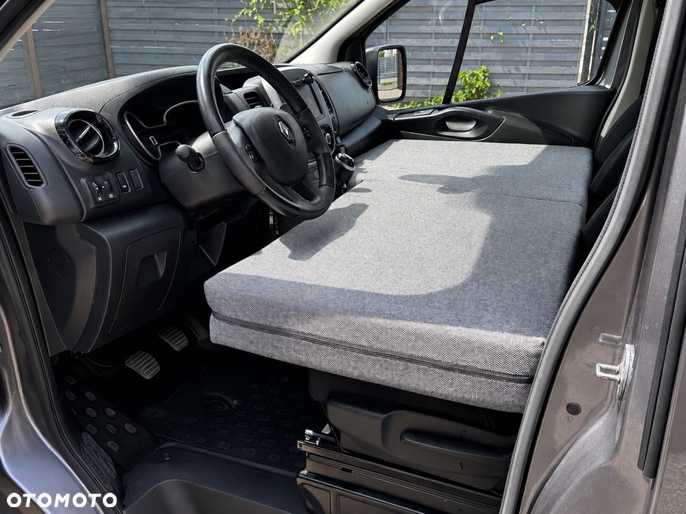 Renault Trafic - 26
