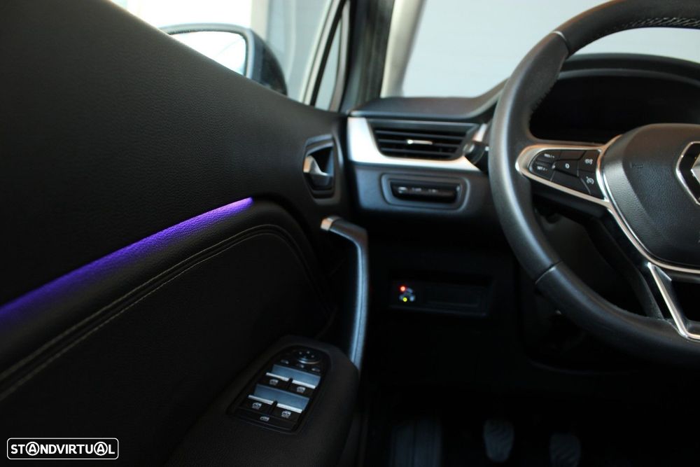 Renault Captur 1.0 TCe Techno Bi-Fuel - 23