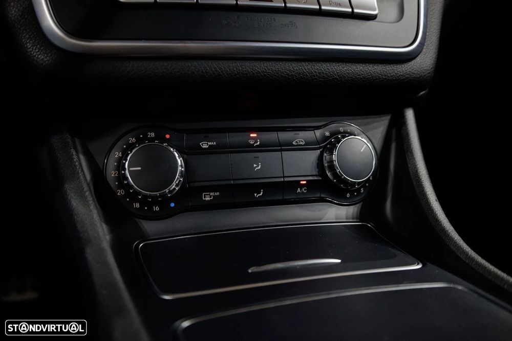 Mercedes-Benz CLA 180 d AMG Line Aut. - 19