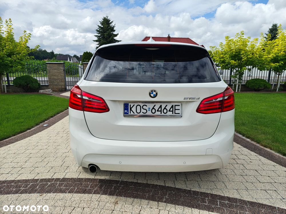 BMW Seria 2 216d - 4