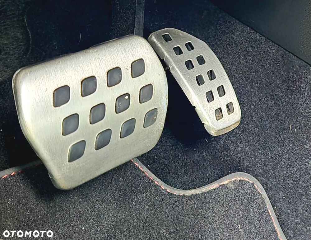 Renault Arkana E-TECH 145 R.S.LINE - 20