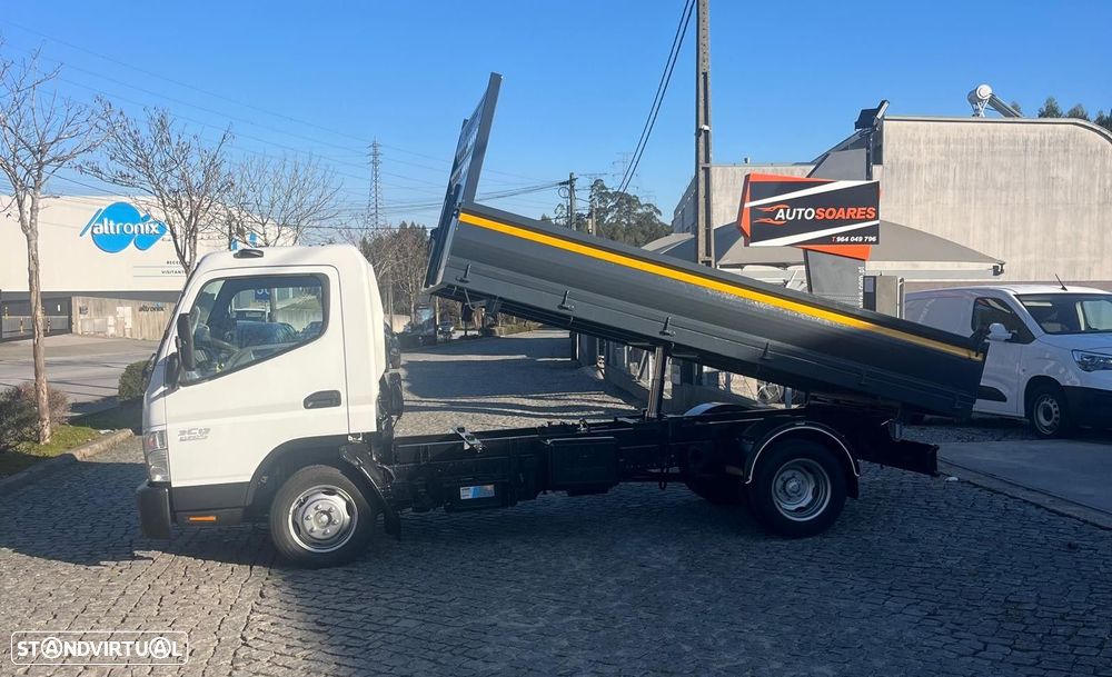 Mitsubishi Fuso Canter Tri-basculante - 2