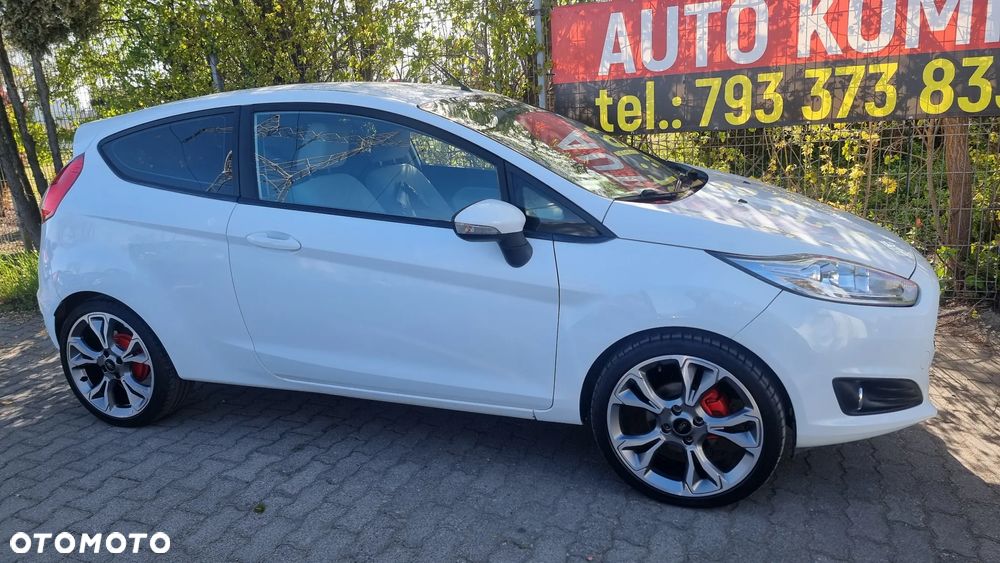 Ford Fiesta 1.5 TDCi Ambiente - 20