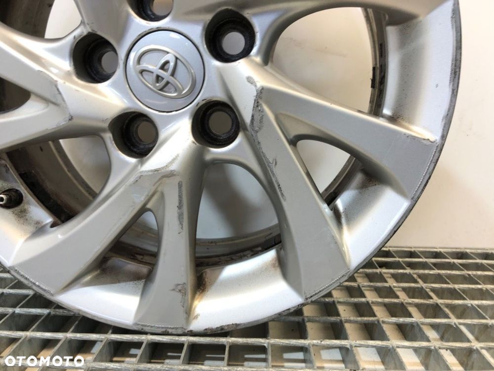FELGI ALU KOMPLET 16 6.5J 5X115 59 ET45  TOYOTA AURIS Kombi (_E18_) 2013 - 2018 1.8 Hybrid (ZWE186_) - 17