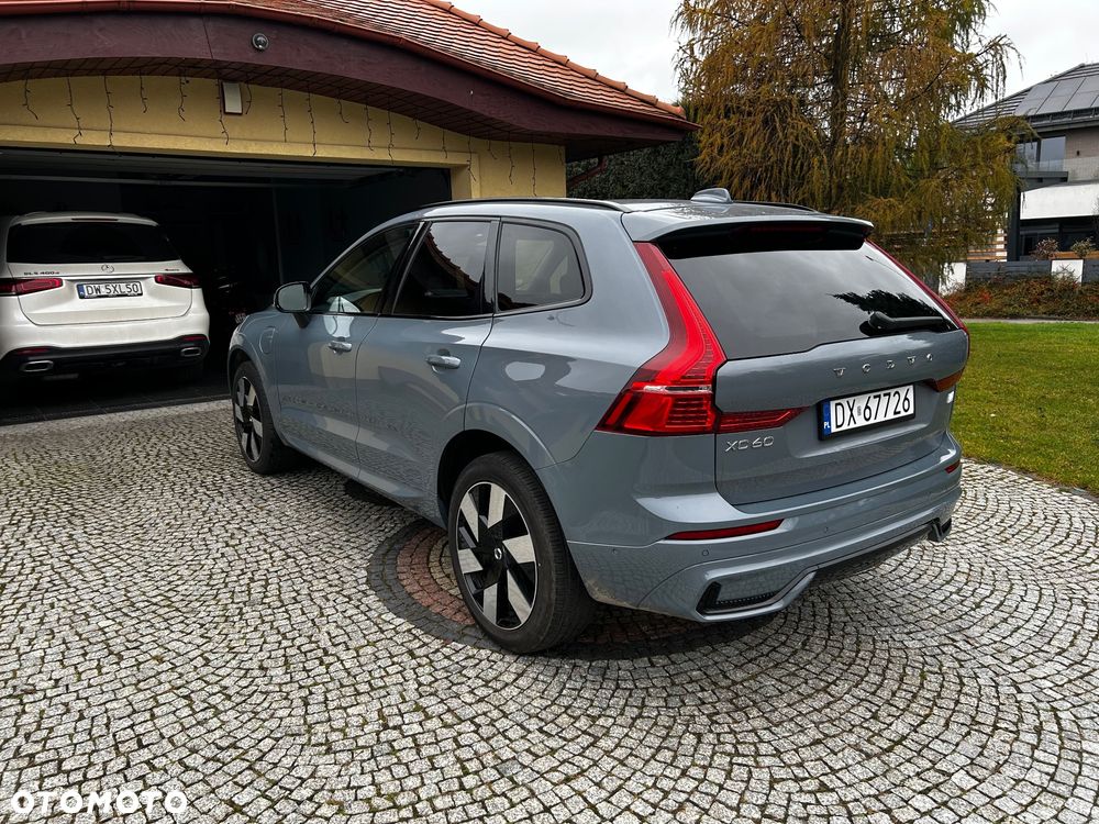 Volvo XC 60 T8 AWD Recharge Geartronic RDesign - 3