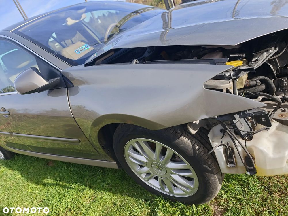 Renault Laguna 2.0 16V Turbo Initiale - 10
