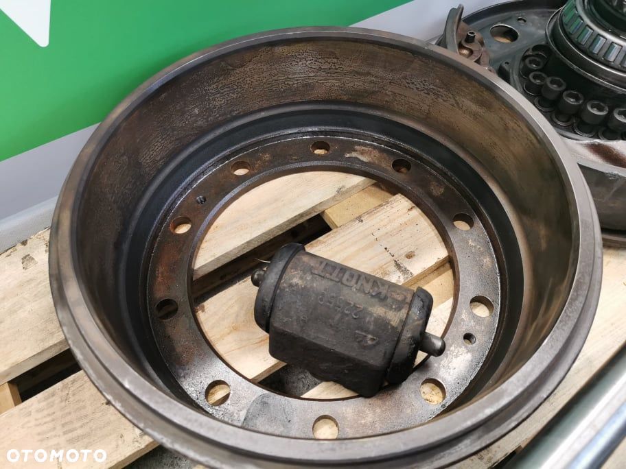 Reduktor Volvo EW 160B {AP-B755 tył} - 4