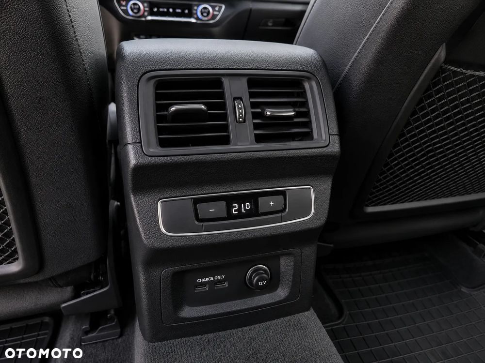 Audi Q5 45 TFSI mHEV Quattro S Line S tronic - 16