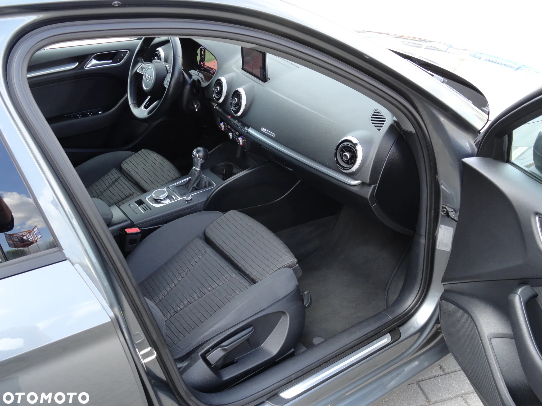 Audi A3 1.5 TFSI Sport S tronic - 9