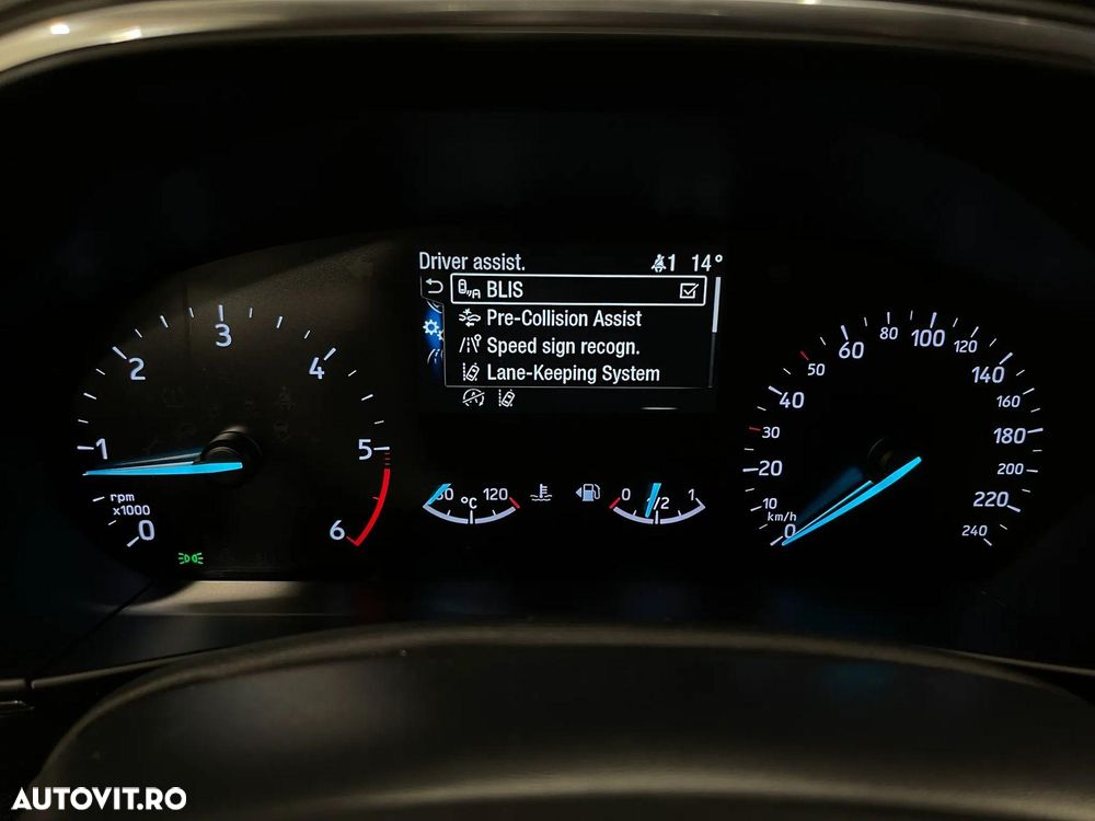 Ford Focus 1.5 EcoBlue Titanium - 19