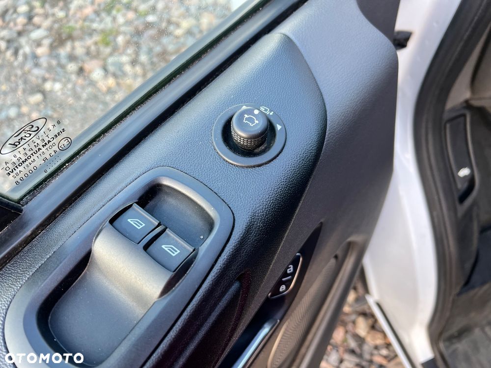 Ford Transit Custom - 23