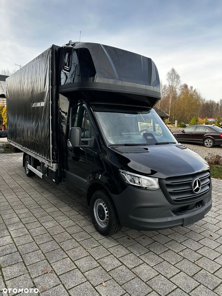 Mercedes-Benz Sprinter - 4