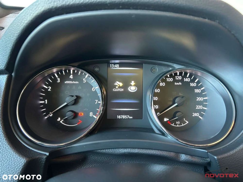 Nissan Qashqai - 23