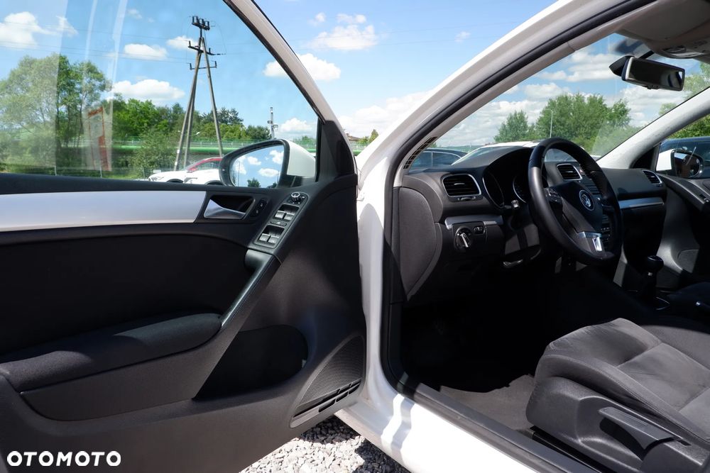 Volkswagen Golf 1.4 TSI Highline - 27