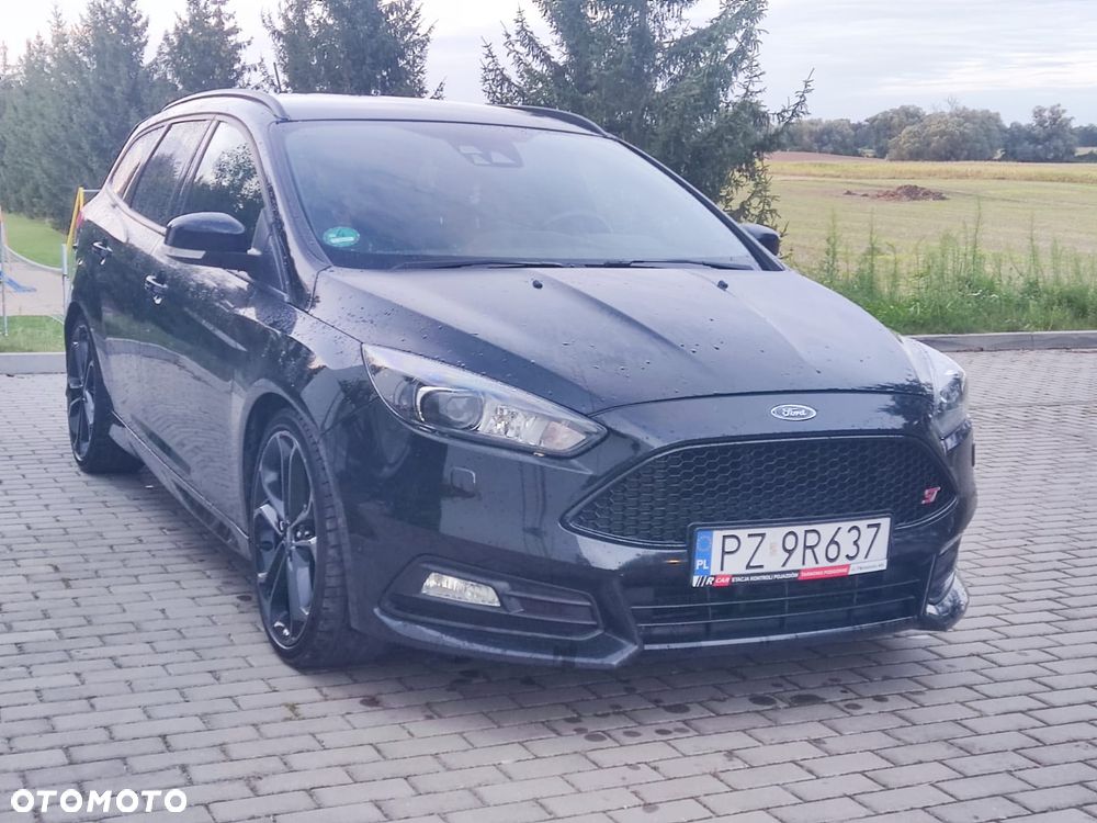 Ford Focus - 13