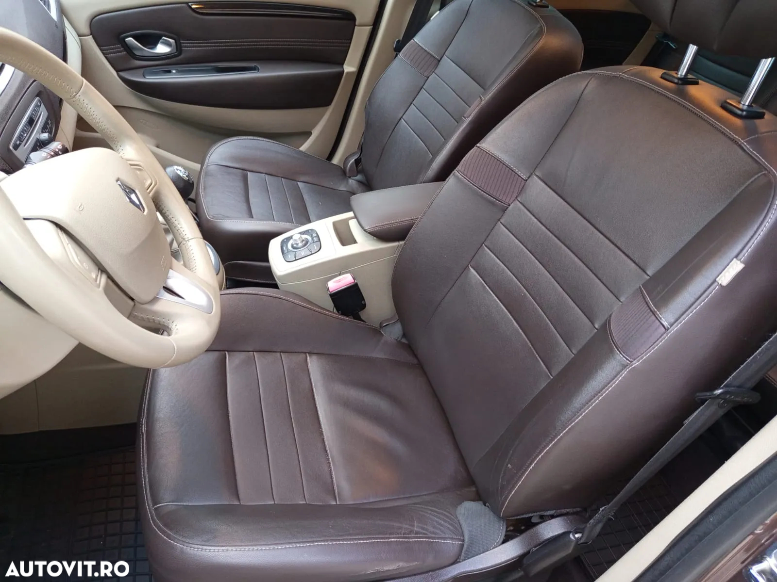 Renault Grand Scenic 1.9 dCi XXL FAP Avantage - 11