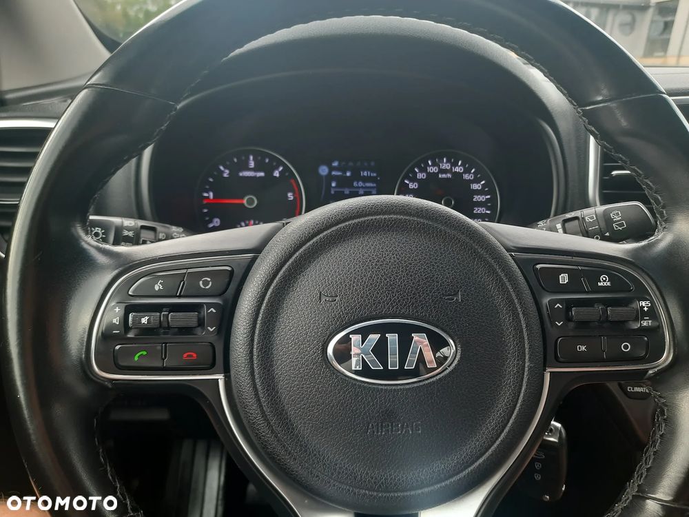 Kia Sportage 1.7 CRDI Business Line M 2WD - 11