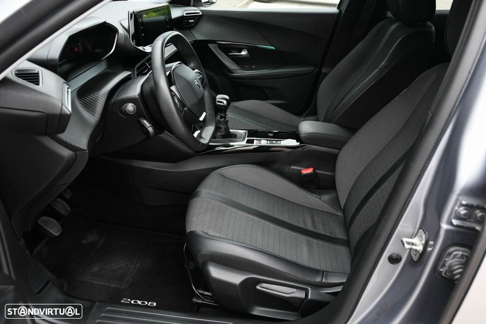 Peugeot 2008 1.2 Allure - 10