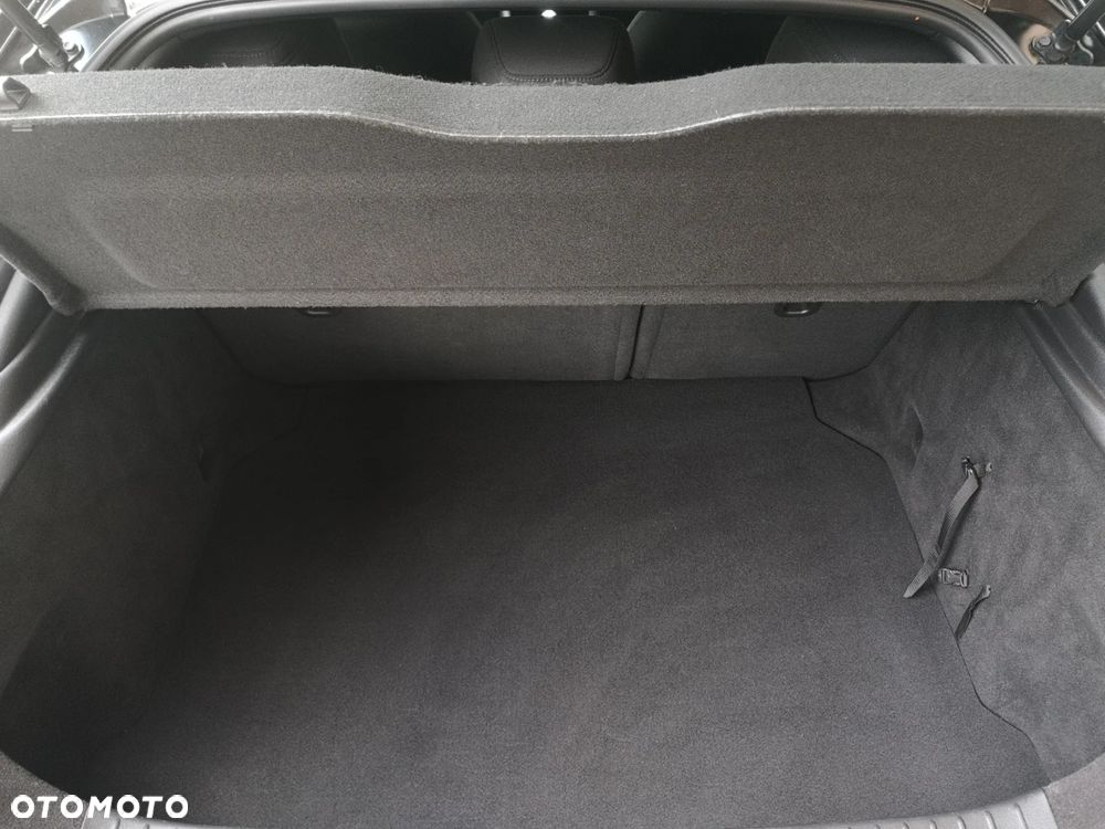 Mazda 3 SKYACTIV-D 1.8 - 33