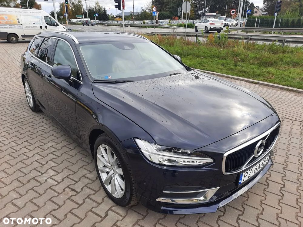 Volvo V90 T8 Twin Engine AWD Momentum - 4