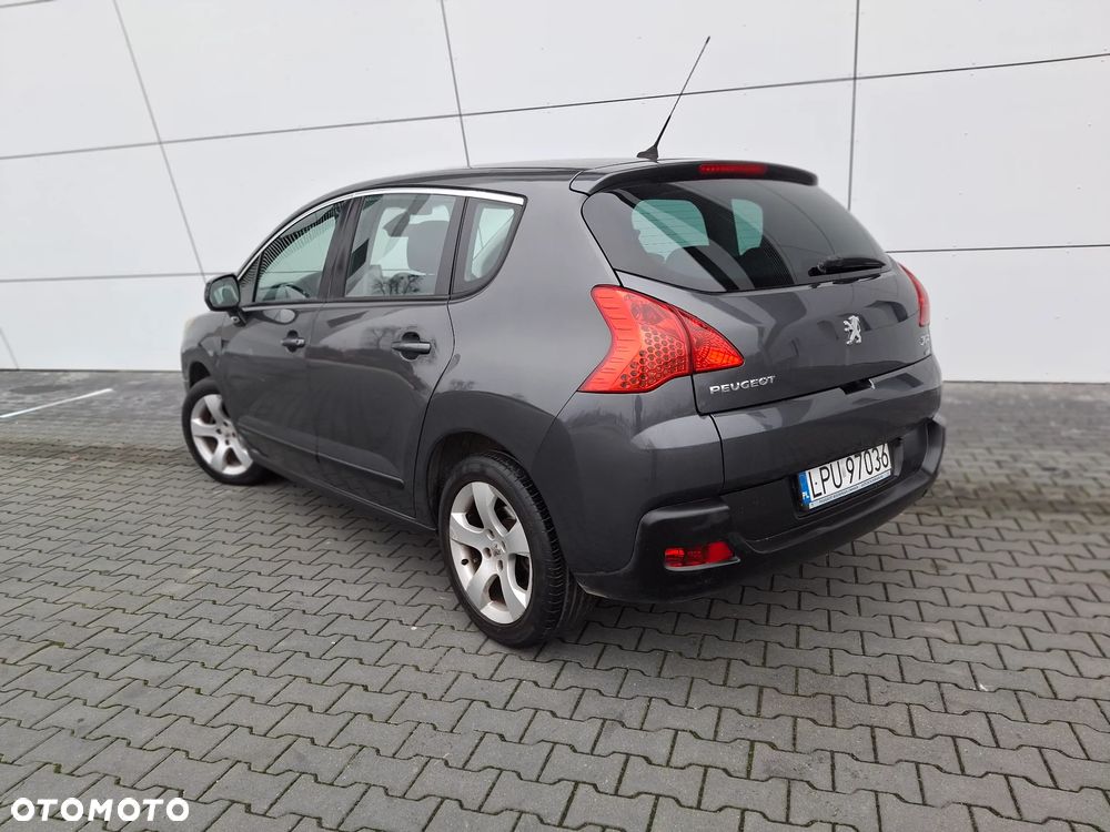 Peugeot 3008 HDi FAP 115 EGS6 Stop&Start Business-Line - 3