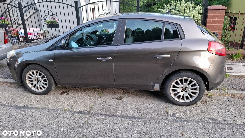 Fiat Bravo 1.9 Multijet 16V Dynamic - 5