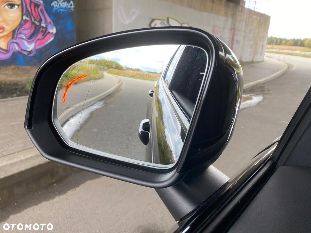 Volvo XC 40 T3 R-Design - 16