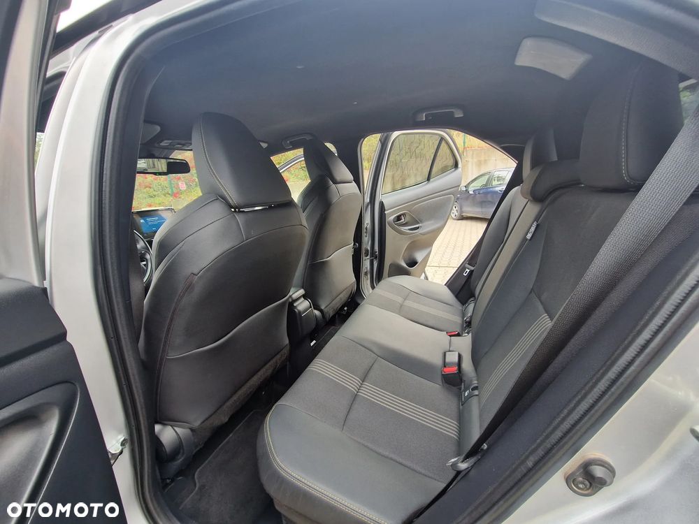 Toyota Yaris Cross Hybrid 1.5 Adventure 4x4 - 31