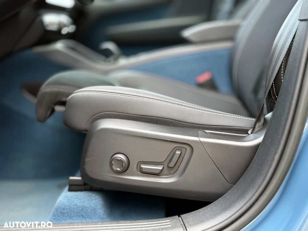 Volvo XC 40 T5 Recharge DKG Plus Bright - 12