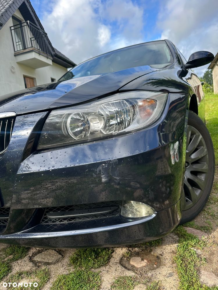 BMW Seria 3 320i - 2