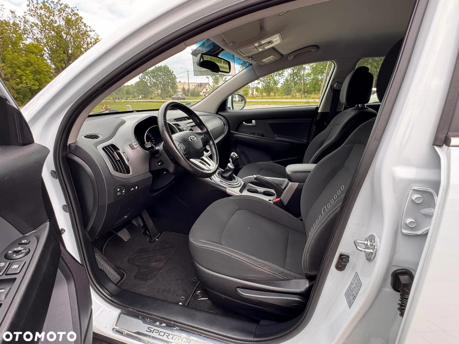 Kia Sportage 1.6 GDI 2WD Dream-Team Edition - 30