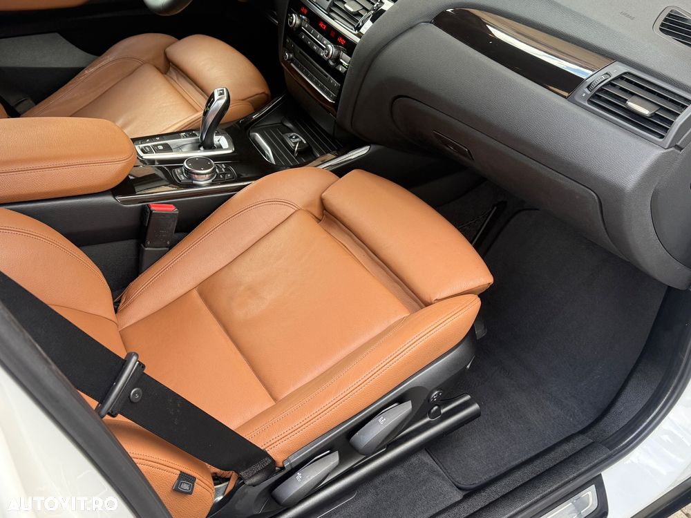 BMW X3 xDrive20d AT xLine - 25