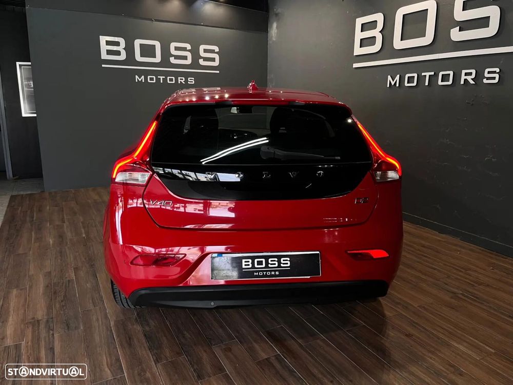 Volvo V40 - 12