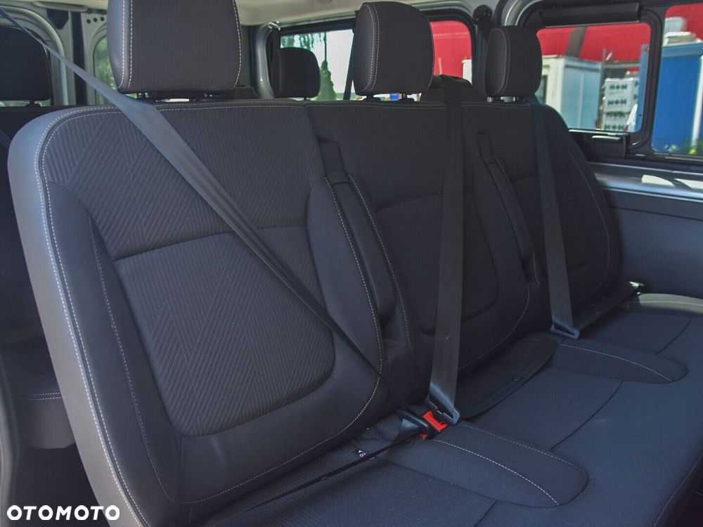 Renault Trafic - 19