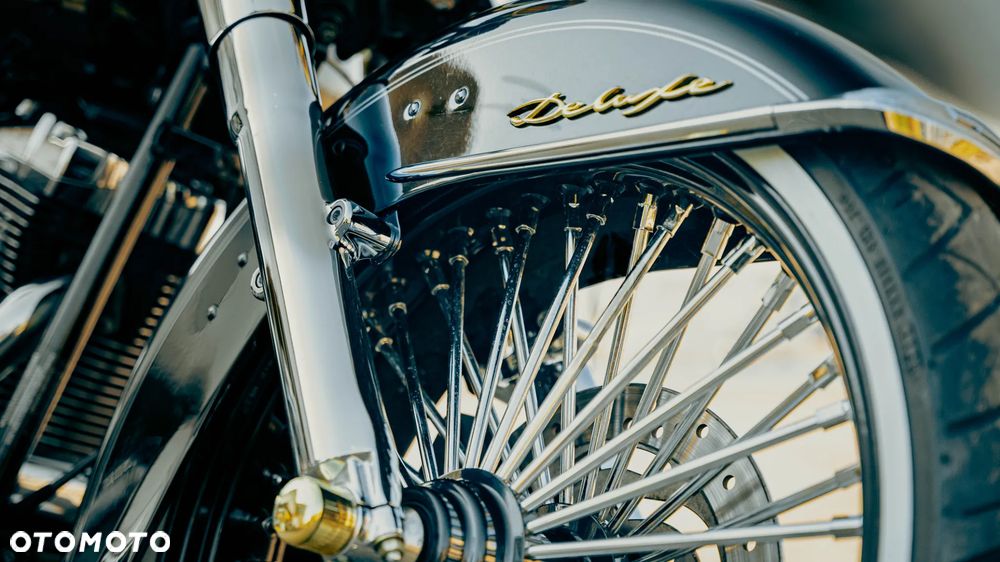 Harley-Davidson Softail Deluxe - 6