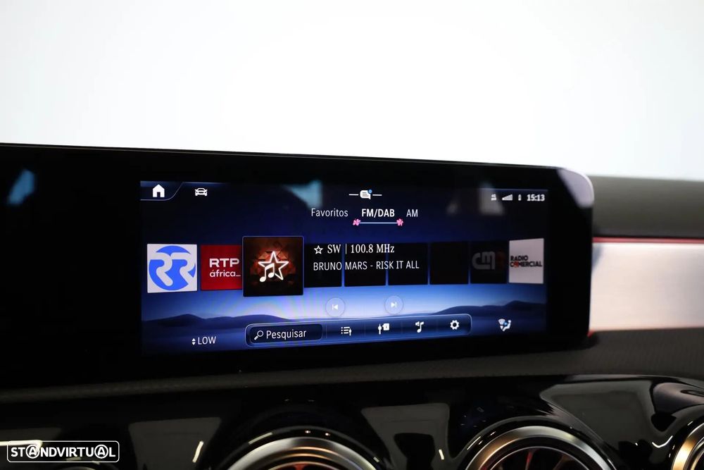 Mercedes-Benz A 180 Limousine d AMG Line Aut. - 30